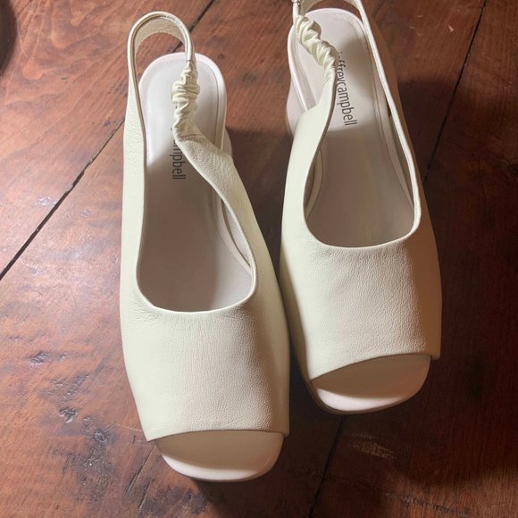 Jeffrey Campbell Women's Extendo Platform Slingback Pump - Picture 4 of 4